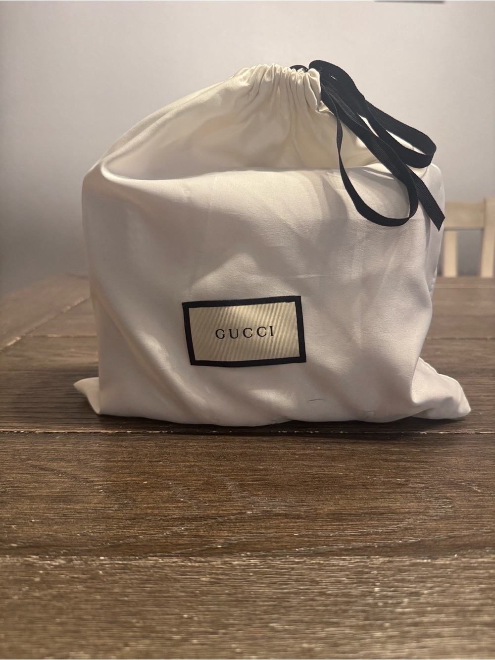 Gucci Interlocking G Dollar Small - Picture 2 of 8